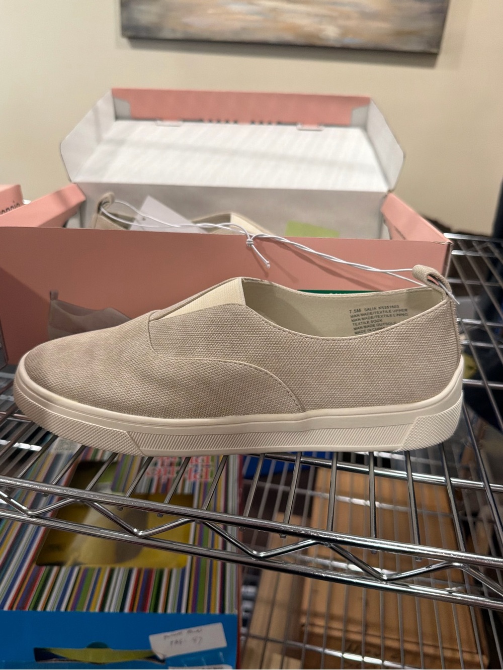 Kensie Women’s Salia Slip On Comfort Shoes Beige Canvas Size 7.5 M US